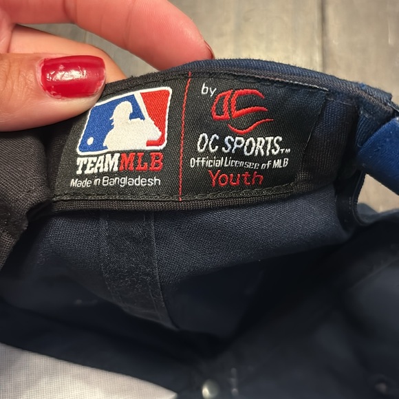 MLB by OC Sports youth size Boston Red Sox hat - Picture 5 of 5